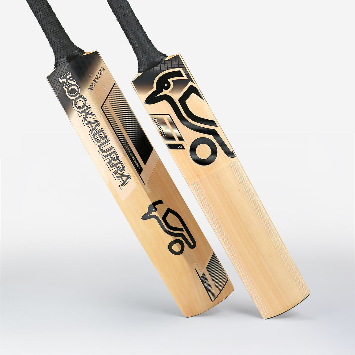 Kookaburra Stealth 7.1 Junior Cricket Bat